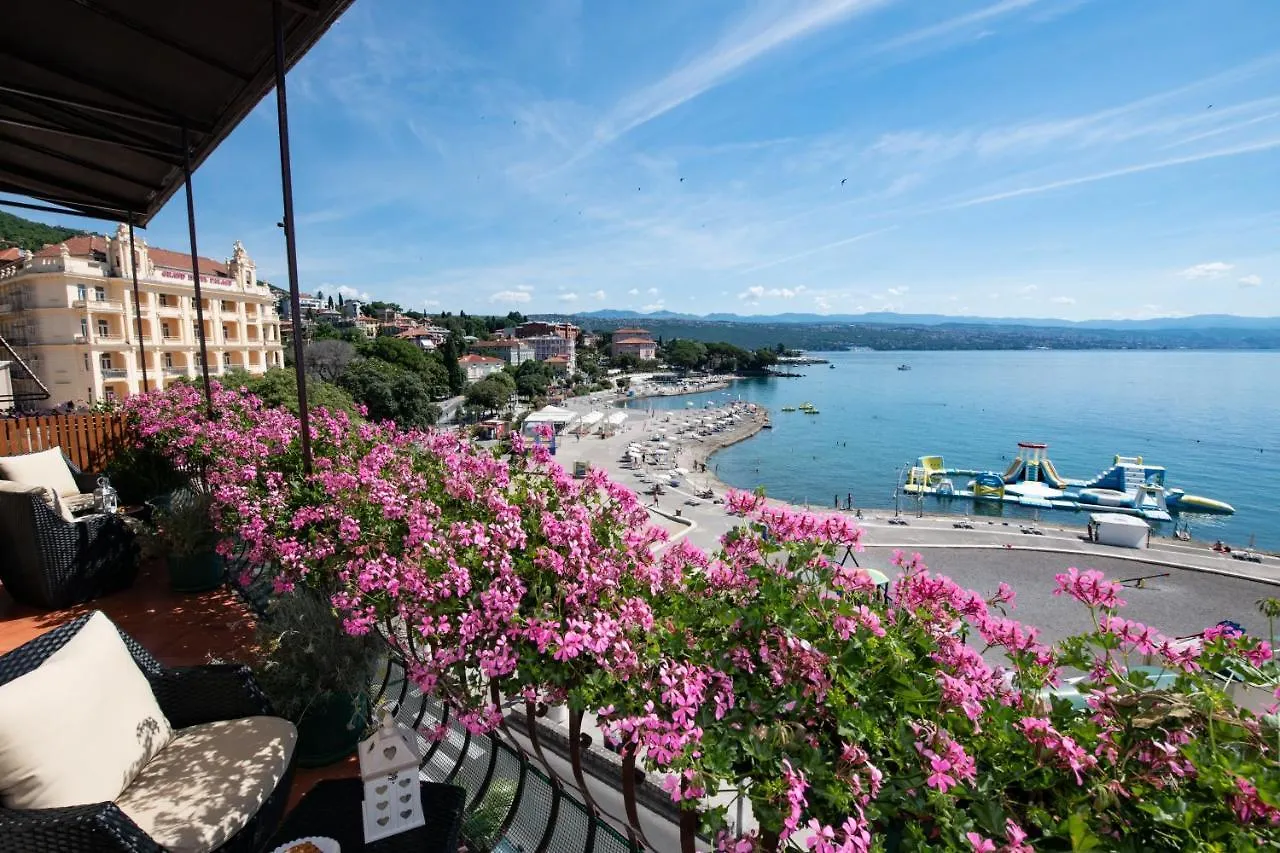 Apartment Opatija Slatina Beach Kroatien