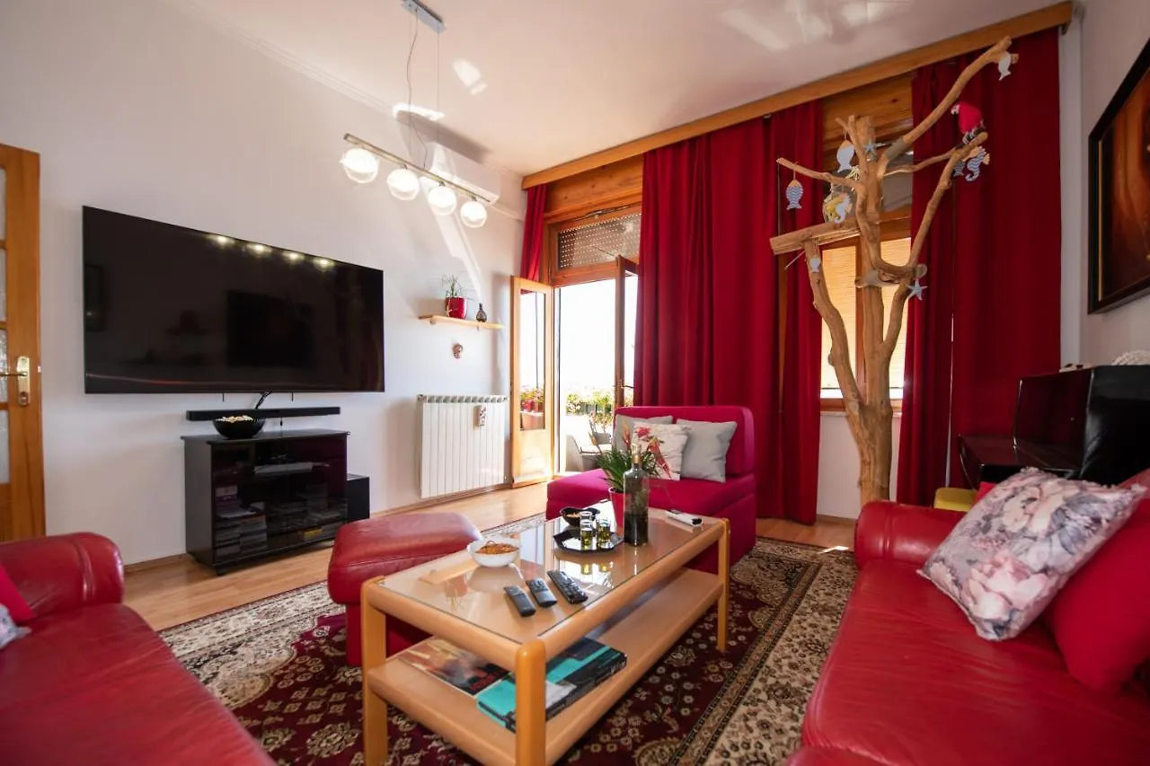 Apartment Opatija Slatina Beach 0*,