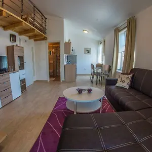 https://apartments-nikic.pula-hotels.org
